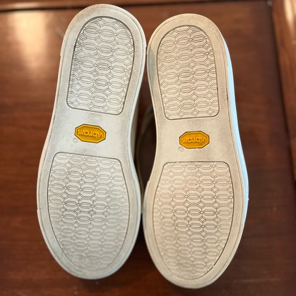 Vibram Leather Sneakers, Size 7, Gently Used., VGC. - Picture 4 of 4